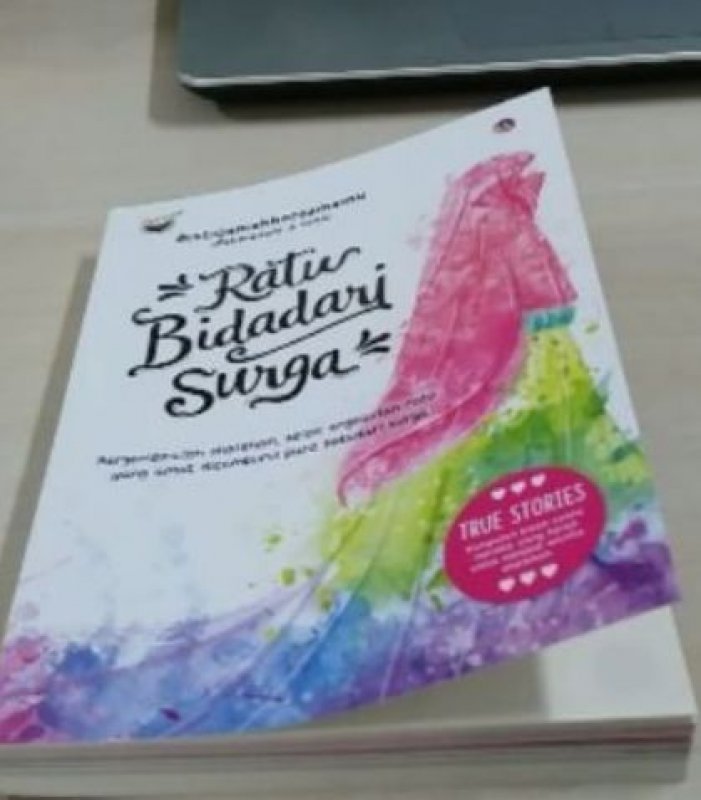 Cover Buku Ratu Bidadari Surga (Promo Best Book)