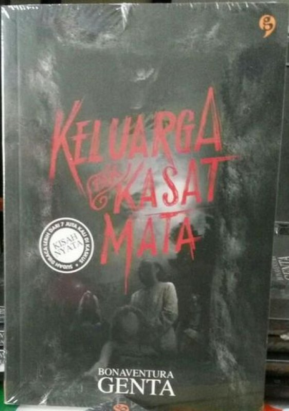 Cover Buku Keluarga Tak Kasatmata Cover Film