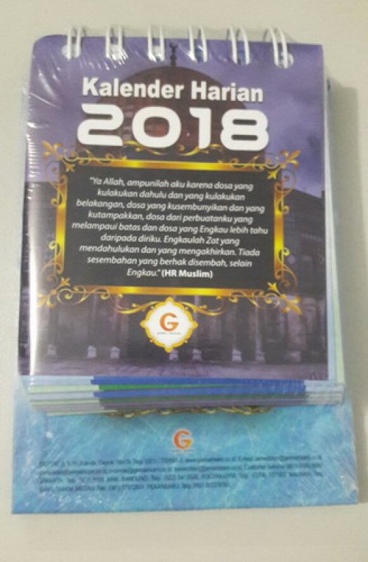 Cover Buku Kalender Harian Muslim 2018 (cover warna ungu)