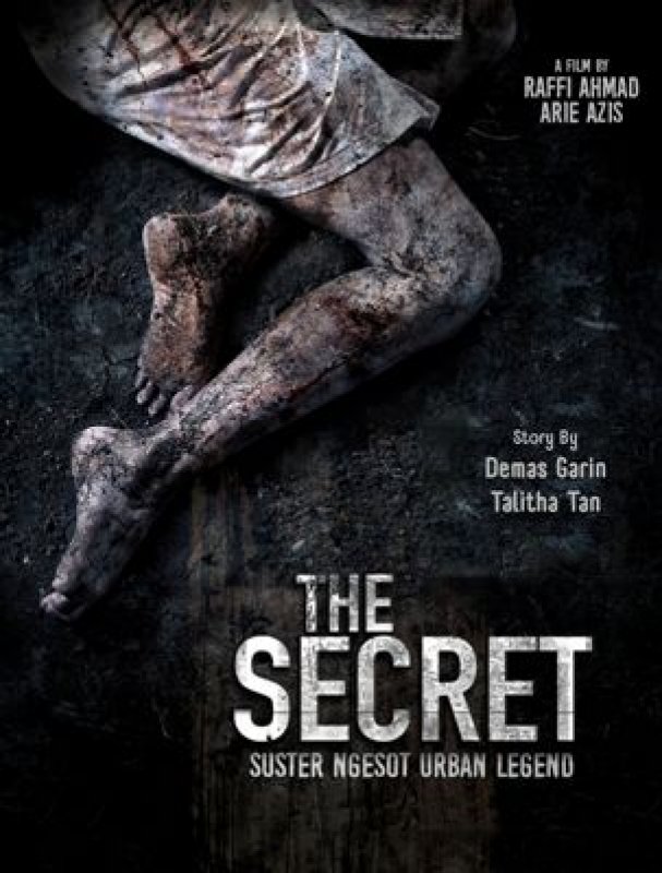 Cover Buku The Secret: Suster Ngesot Urban Legend [Edisi TTD Artis-Artis Film THE SECRET]