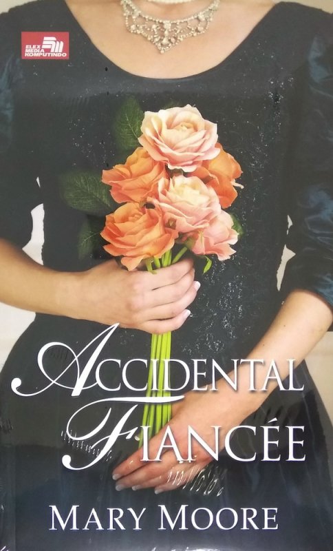 Cover Buku Accidental Fiancee