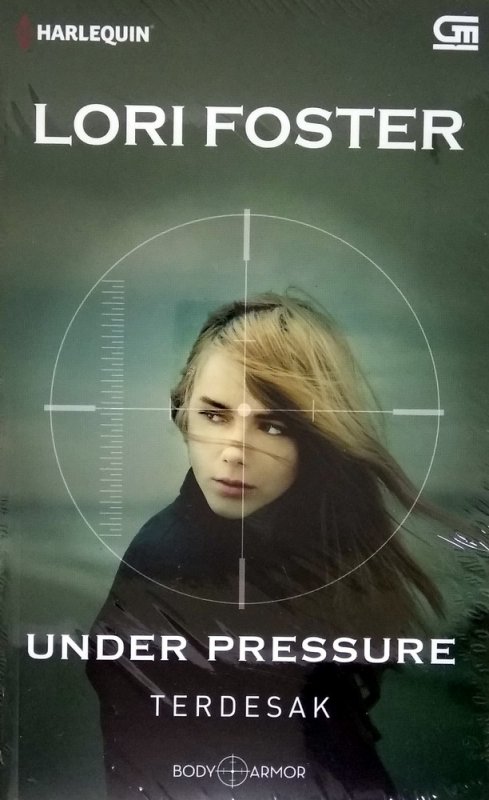 Cover Buku Harlequin: Under Pressure (Terdesak)