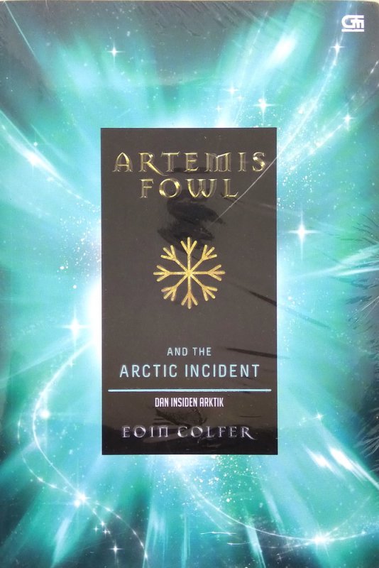 Cover Buku Artemis Fowl #2: The Arctic Incident - Insiden Arktik