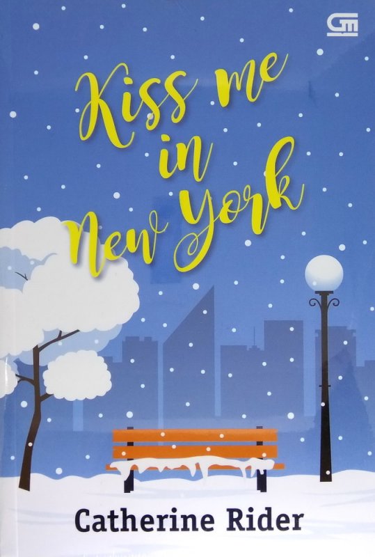 Cover Buku Young Adult: Kiss Me in New York