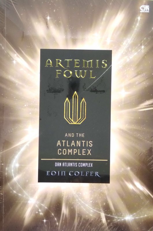 Cover Buku Artemis Fowl #7: And the Atlantis Complex - Dan Atlantis Complex