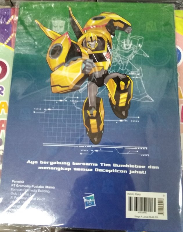 Cover Belakang Buku Transformers Robots in Disguise: Maxi Color