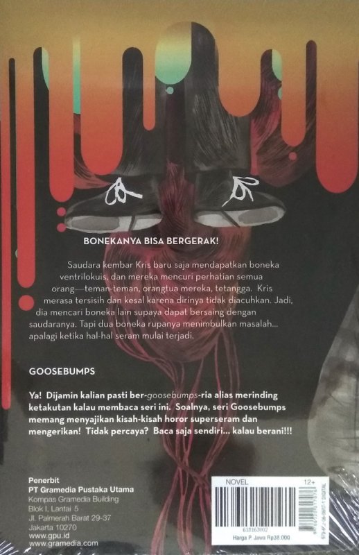 Cover Belakang Buku Goosebumps: Teror Orang-Orangan Sawah (The Scarecrow Walks at Midnight)