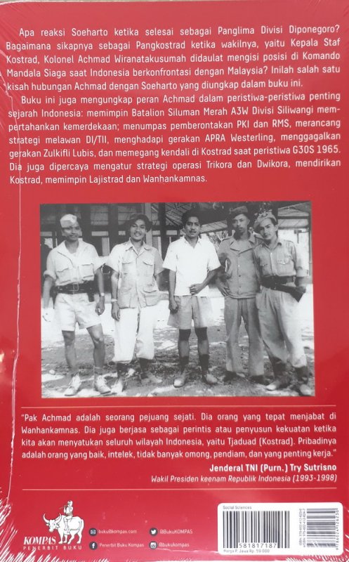Cover Belakang Buku Letjen TNI (Purn.) Achmad Wiranatakusumah, Komandan Siluman Merah