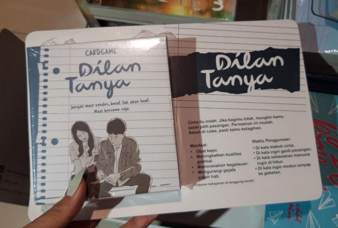 Cover Buku Dilan Tanya Card Game