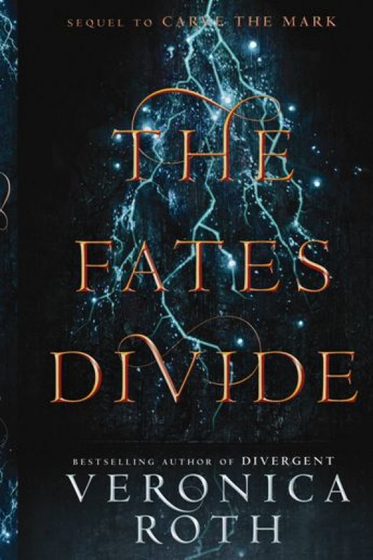 Cover Buku The Fates Divide