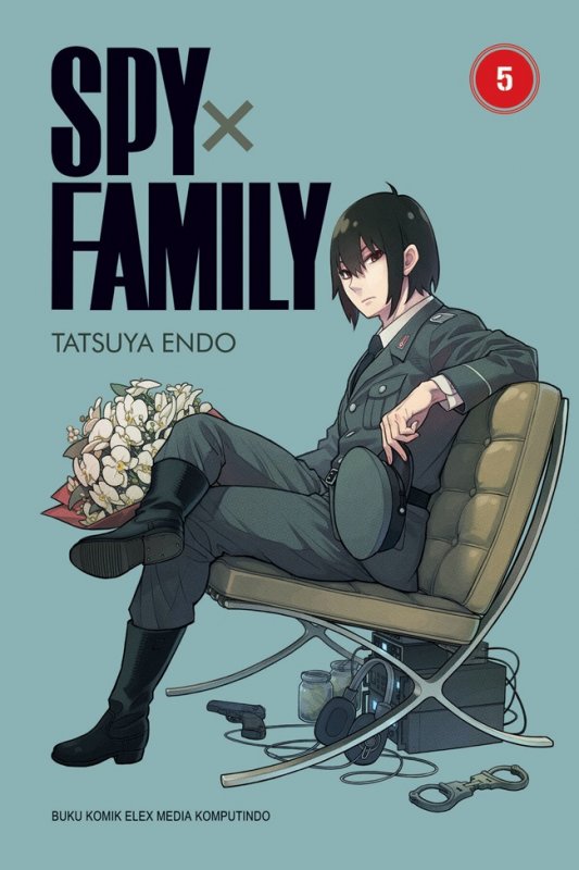 Cover Buku Spy x Family 05