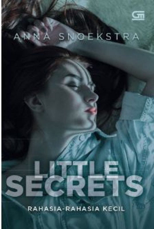 Cover Buku Rahasia - Rahasia Kecil (Little Secrets)