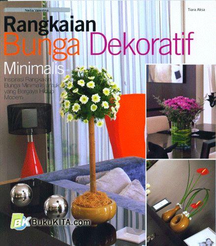 Cover Buku Rangkaian Bunga Dekoratif Minimalis