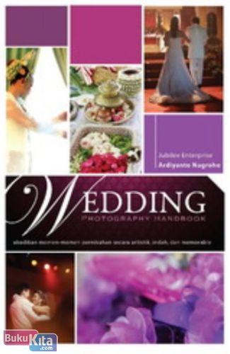 Cover Buku Wedding Photography Handbook