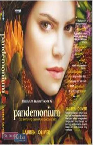 Cover Buku Pandemonium : Dia Bertarung Demi Masa Depan Cinta