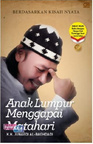 Cover Buku Anak Lumpur Menggapai Matahari