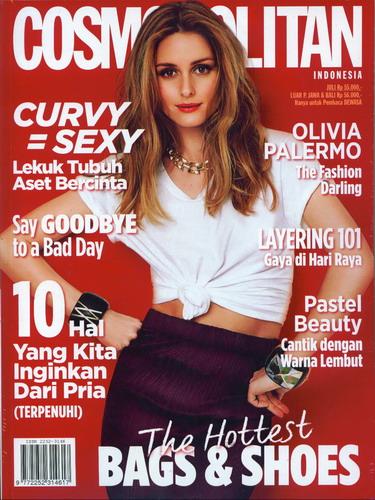 Cover Buku Majalah Cosmopolitan Edisi 215 | Juli 2015 