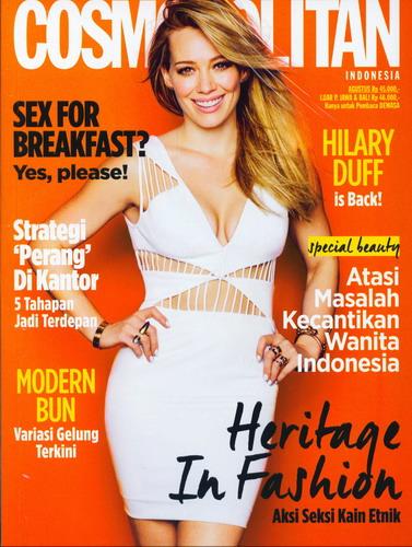 Cover Buku Majalah Cosmopolitan Edisi 63 | Agustus 2015 (small)