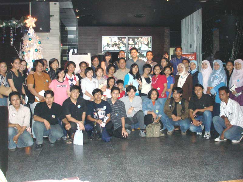 Foto Bareng Sebagian Peserta Gathering (1)